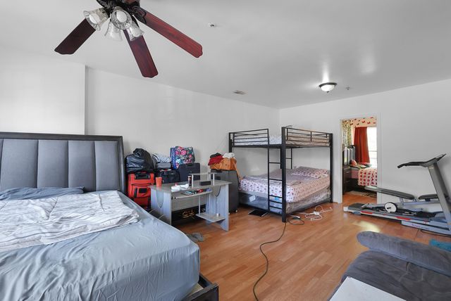 5743 REGENCY LN, District Heights, MD 20747