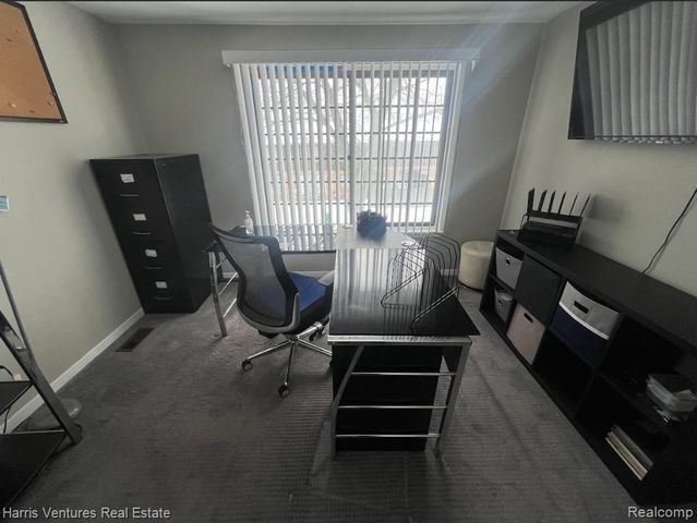 26644 Summerdale Drive, Southfield, MI 48033