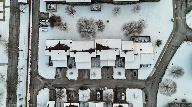 26644 Summerdale Drive, Southfield, MI 48033