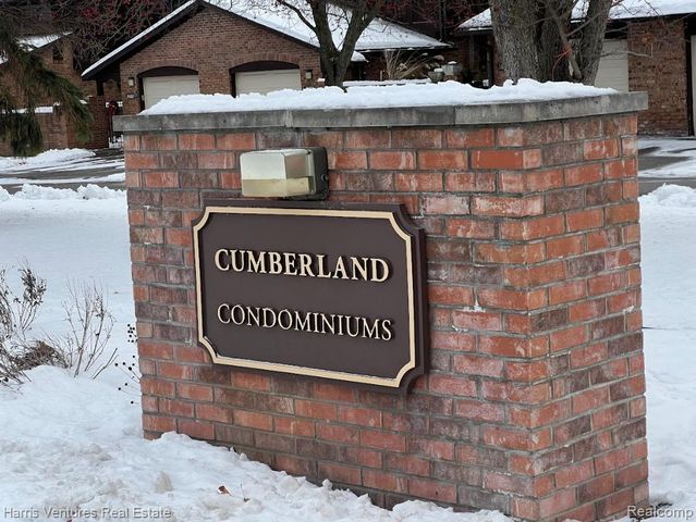 26644 Summerdale Drive, Southfield, MI 48033