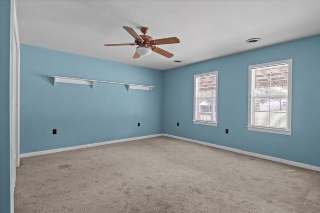 7158 Bahne Rd, Fairview, TN 37062