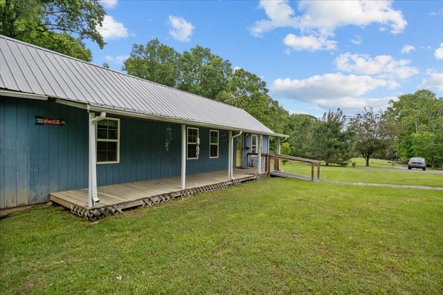 7158 Bahne Rd, Fairview, TN 37062