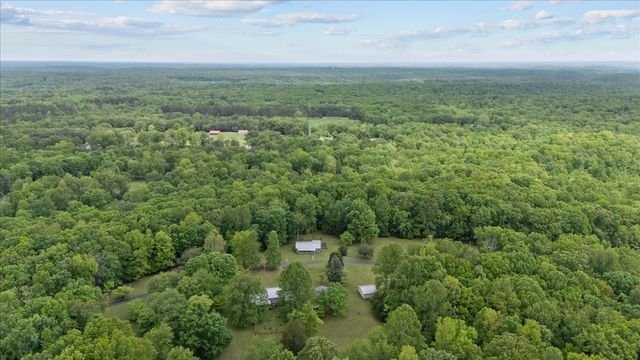 7158 Bahne Rd, Fairview, TN 37062