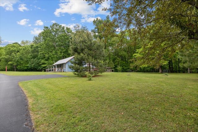 7158 Bahne Rd, Fairview, TN 37062