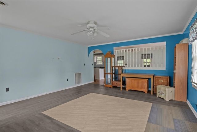 7158 Bahne Rd, Fairview, TN 37062