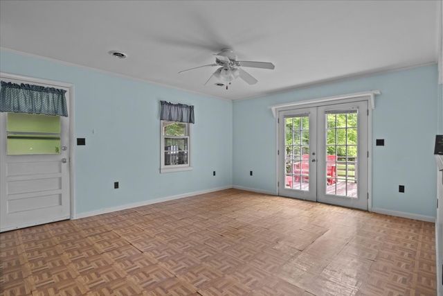7158 Bahne Rd, Fairview, TN 37062