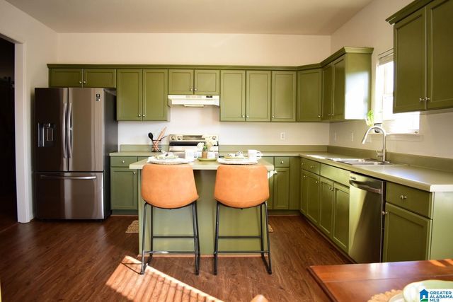 876 BARKLEY DRIVE, Alabaster, AL 35007