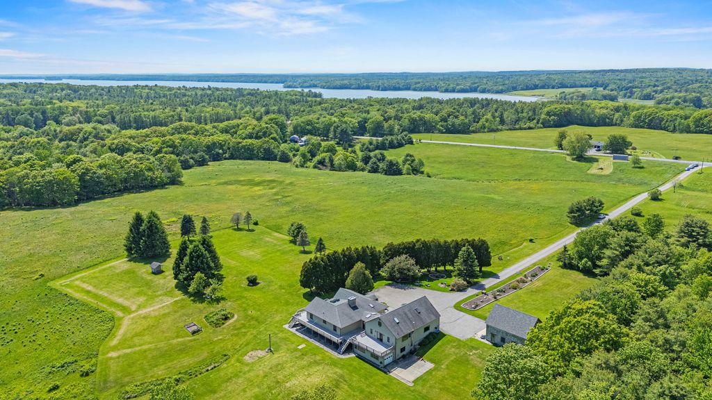 501 Mere Point Road, Brunswick, ME 04011 — exterior
