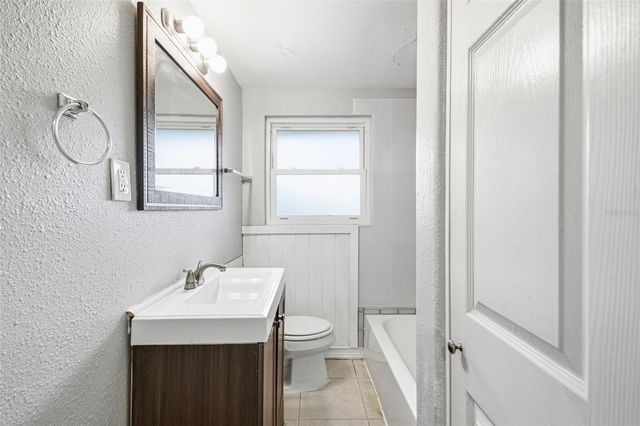 5917 OLIVE AVENUE, Sarasota, FL 34231