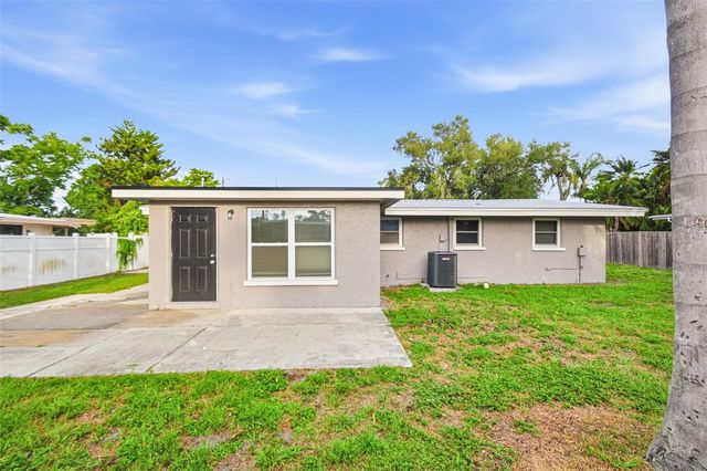 5917 OLIVE AVENUE, Sarasota, FL 34231