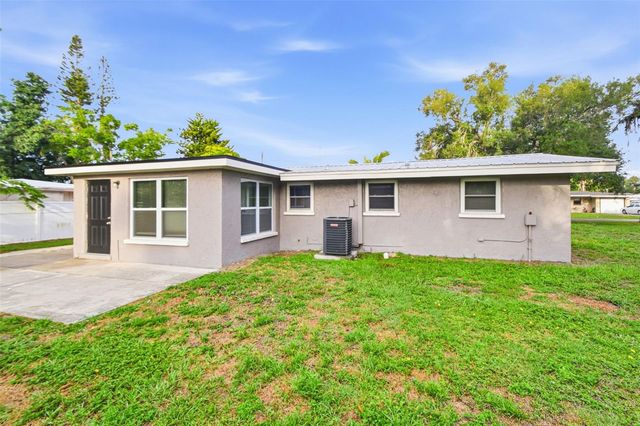 5917 OLIVE AVENUE, Sarasota, FL 34231