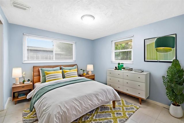 5917 OLIVE AVENUE, Sarasota, FL 34231