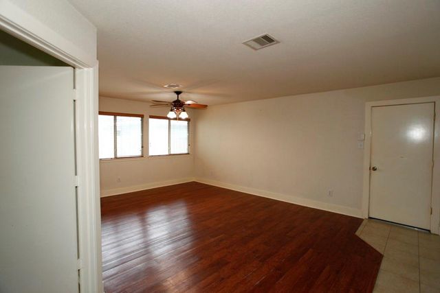 3927 Federal Lane, Missouri City, TX 77459
