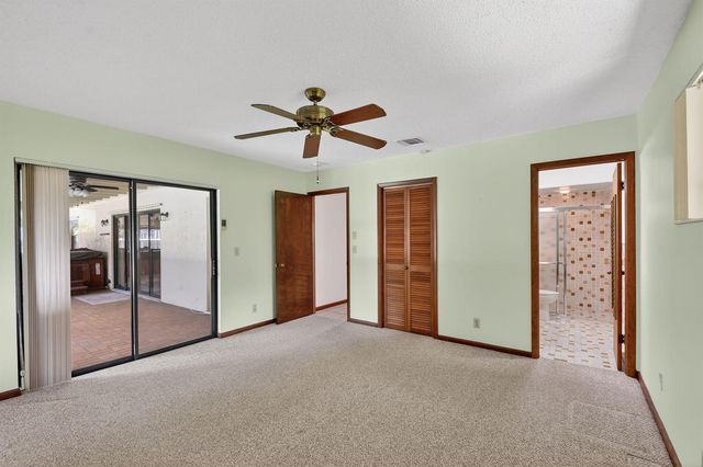 68 W Arch Drive, Lake Worth, FL 33467