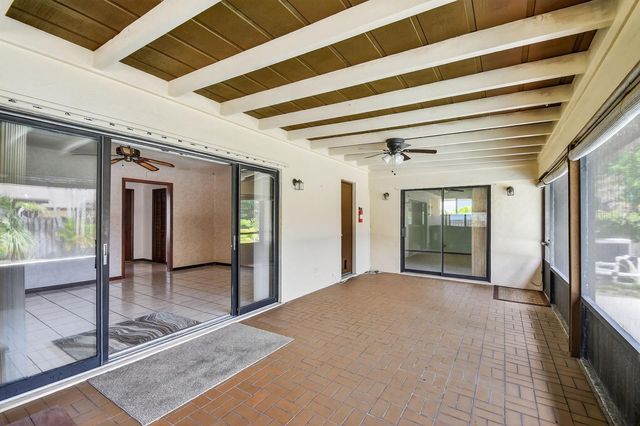 68 W Arch Drive, Lake Worth, FL 33467