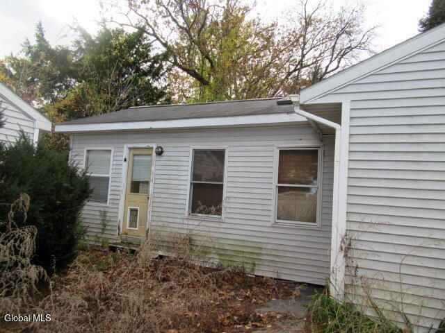 9 Chelsea Square, Hudson Falls, NY 12839