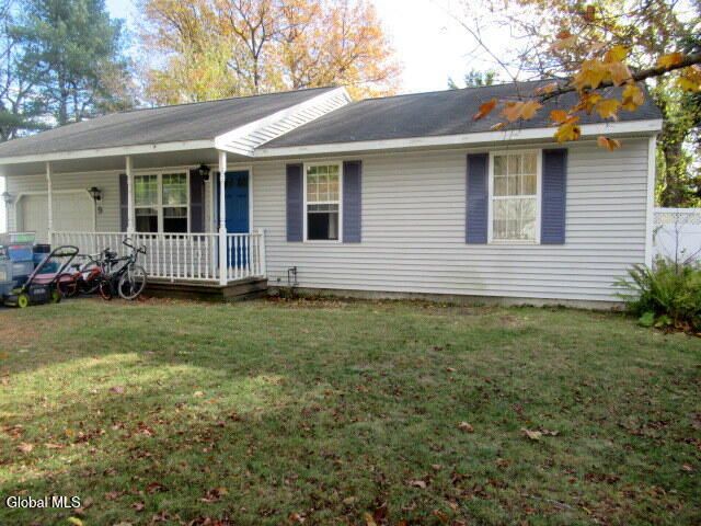 9 Chelsea Square, Hudson Falls, NY 12839