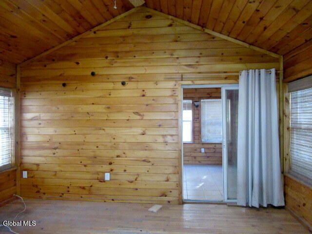 9 Chelsea Square, Hudson Falls, NY 12839