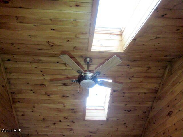 9 Chelsea Square, Hudson Falls, NY 12839