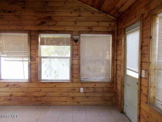 9 Chelsea Square, Hudson Falls, NY 12839