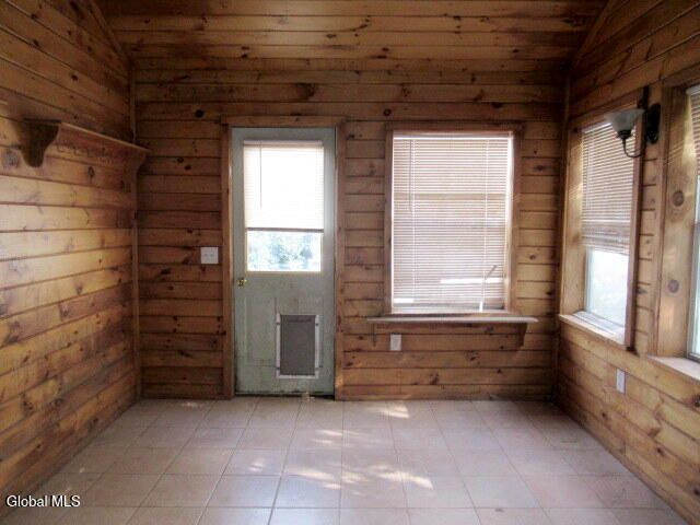 9 Chelsea Square, Hudson Falls, NY 12839