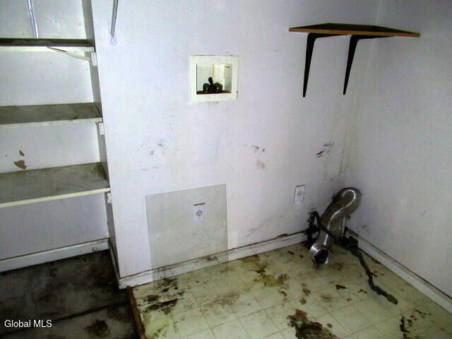 9 Chelsea Square, Hudson Falls, NY 12839