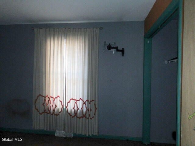 9 Chelsea Square, Hudson Falls, NY 12839