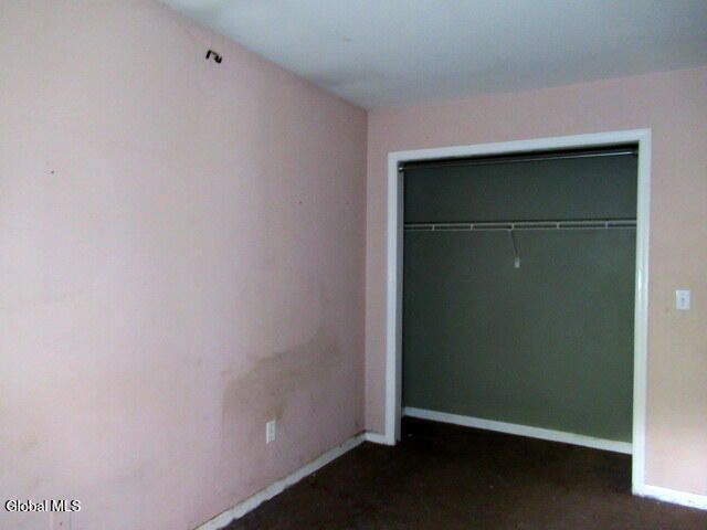 9 Chelsea Square, Hudson Falls, NY 12839