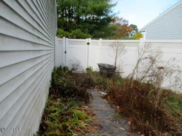 9 Chelsea Square, Hudson Falls, NY 12839