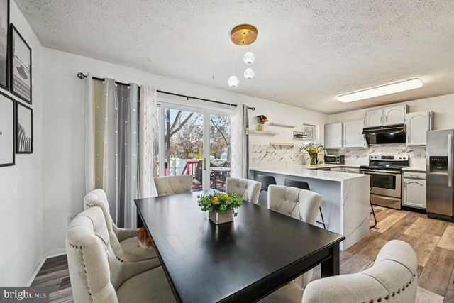 128 COTTAGE GROVE DR, Pasadena, MD 21122