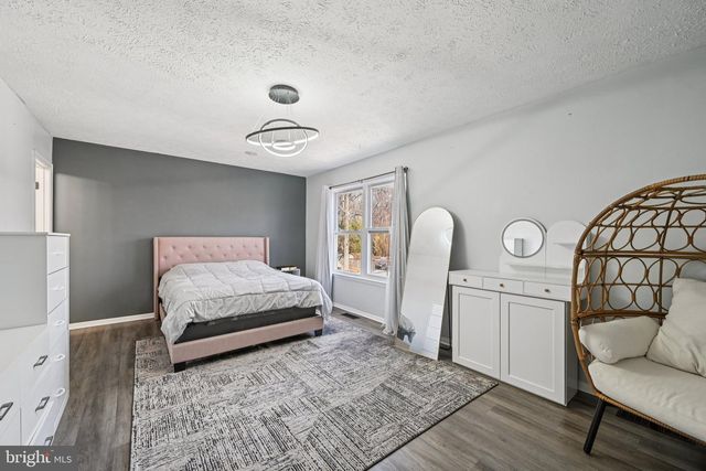 128 COTTAGE GROVE DR, Pasadena, MD 21122