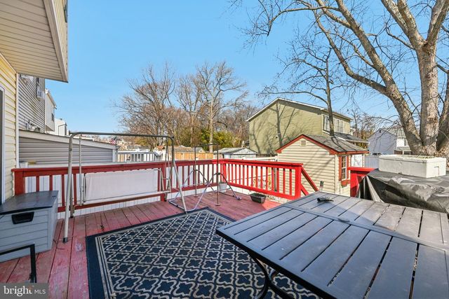 128 COTTAGE GROVE DR, Pasadena, MD 21122