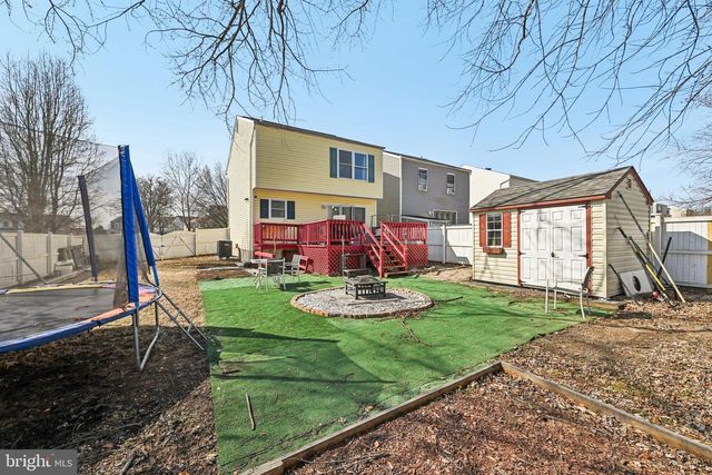 128 COTTAGE GROVE DR, Pasadena, MD 21122