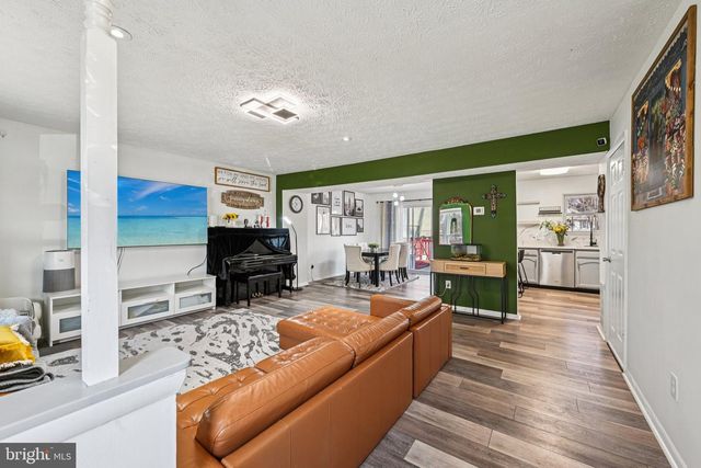 128 COTTAGE GROVE DR, Pasadena, MD 21122