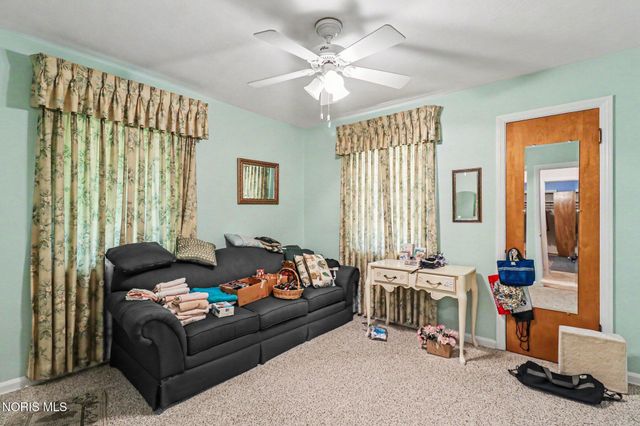 2425 River Road, Maumee, OH 43537