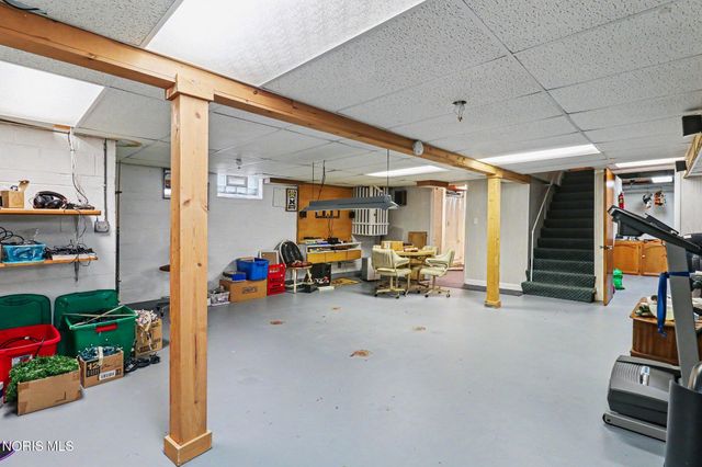 2425 River Road, Maumee, OH 43537