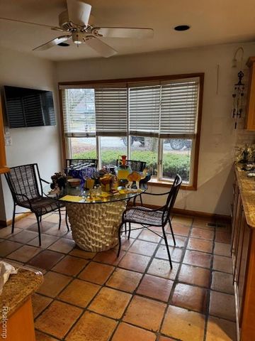 7415 E Franklin Ridge Lane, West Bloomfield, MI 48322