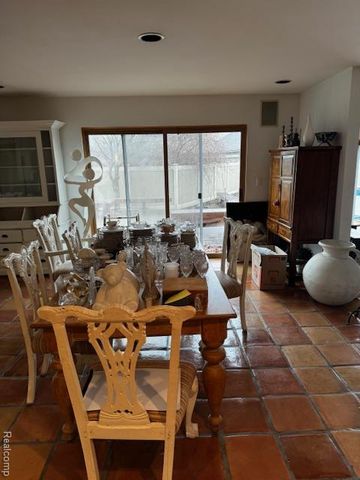 7415 E Franklin Ridge Lane, West Bloomfield, MI 48322