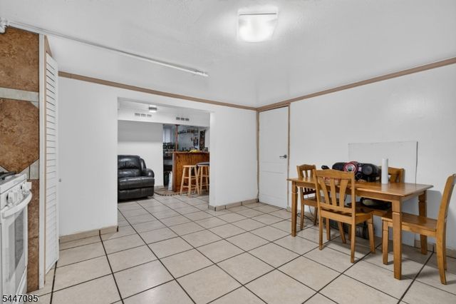 85 N 10Th St, Newark City, NJ 07107