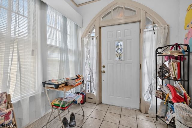 85 N 10Th St, Newark City, NJ 07107