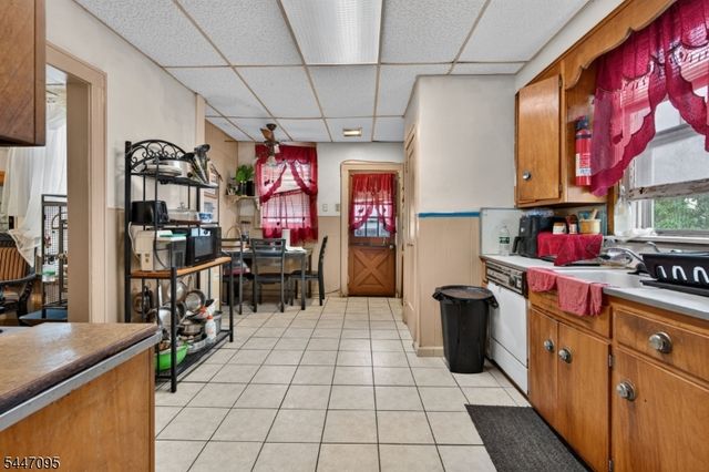 85 N 10Th St, Newark City, NJ 07107