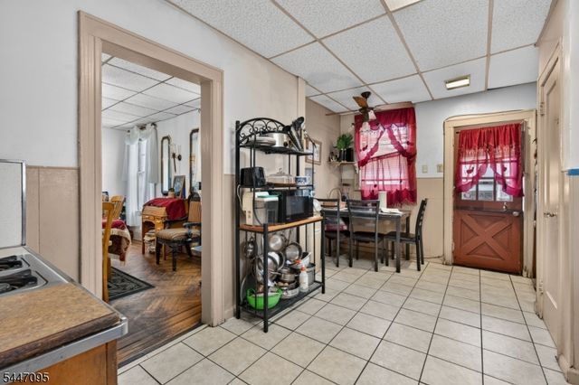85 N 10Th St, Newark City, NJ 07107