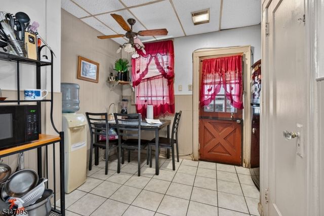 85 N 10Th St, Newark City, NJ 07107