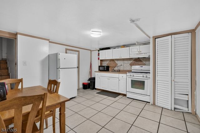 85 N 10Th St, Newark City, NJ 07107