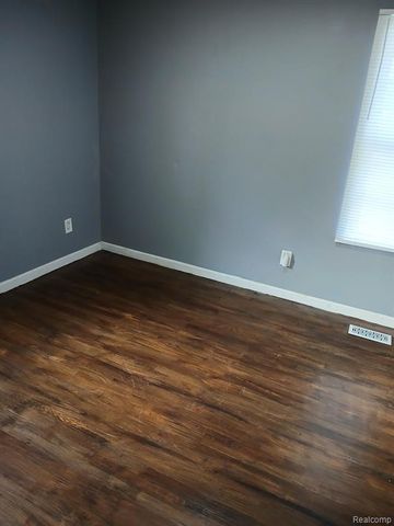 801 Cameron Avenue, Pontiac, MI 48340