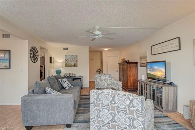 5441 Peppertree DR # 5, Fort Myers, FL 33908