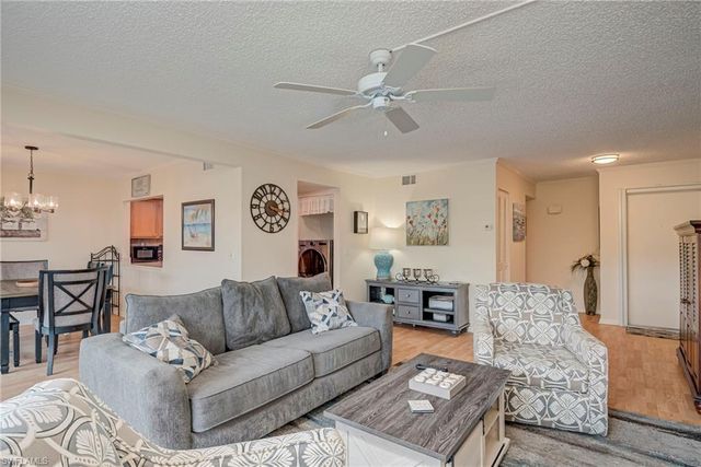 5441 Peppertree DR # 5, Fort Myers, FL 33908