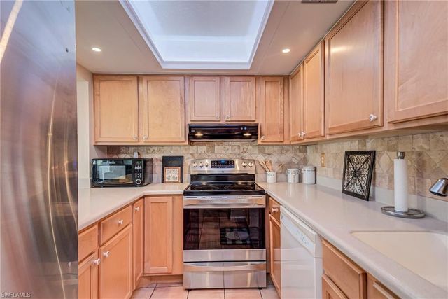 5441 Peppertree DR # 5, Fort Myers, FL 33908