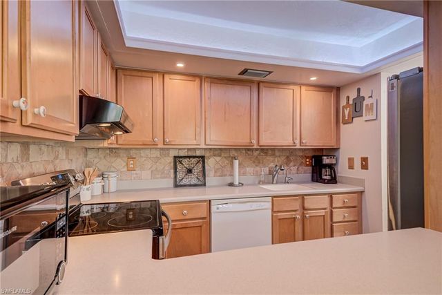 5441 Peppertree DR # 5, Fort Myers, FL 33908