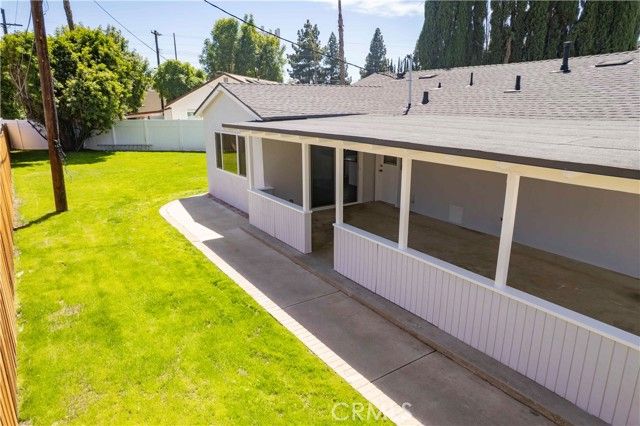 7630 Minstrel, Canoga Park (los Angeles), CA 91304